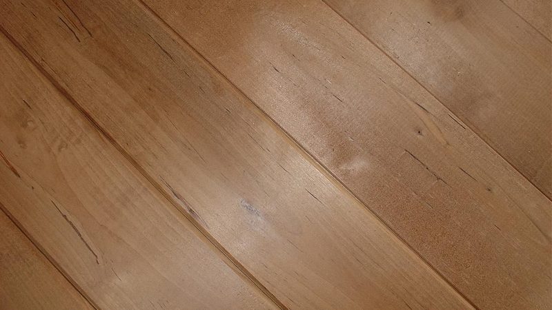 烤漆门批发合同规范：揭秘合同条款背后的关键要素